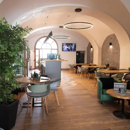Rezidence Cerny Medved 3* Znojmo