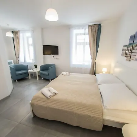 Rezidence Cerny Medved Guest house Znojmo